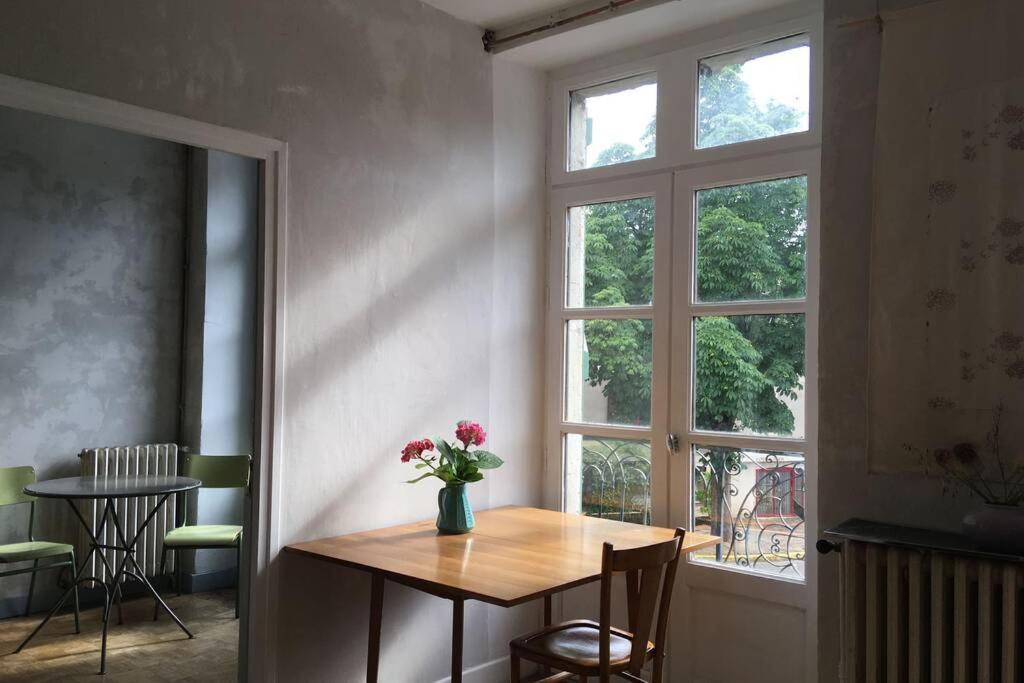 Appartement De 75 M2 Dans Maison Familiale Saint-Antonin Exterior photo